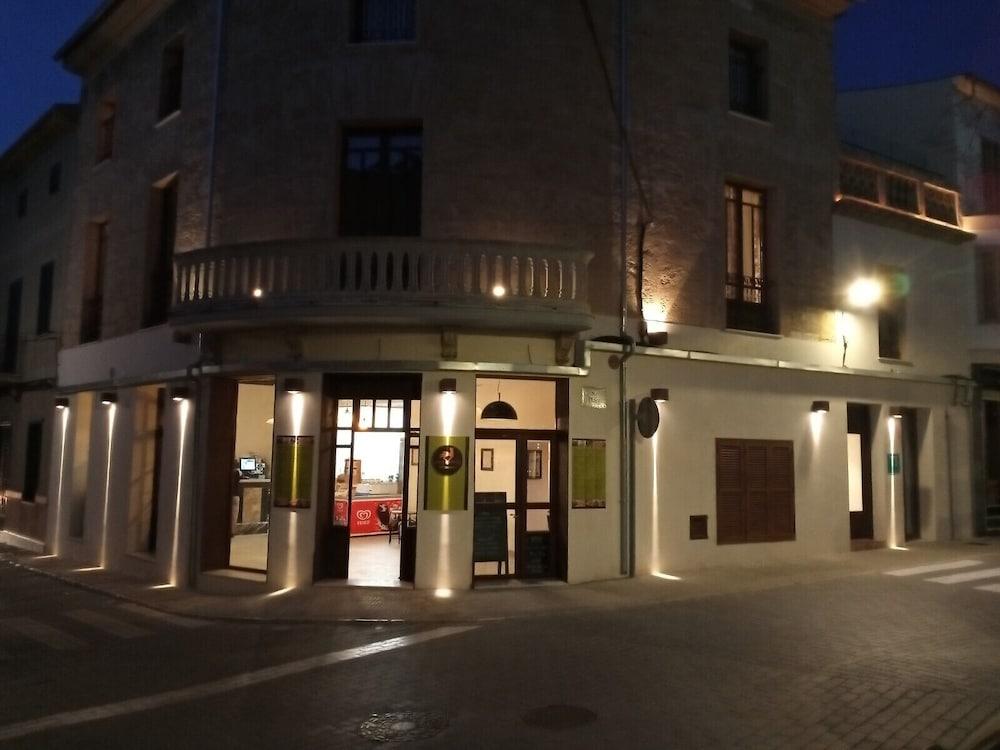 Ti Central Maria María de la Salud Esterno foto
